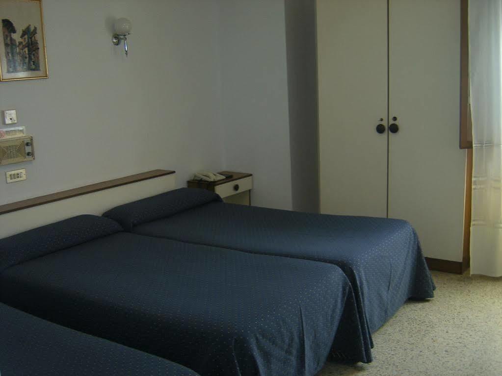 Hotel Puente De Los Santos Tapia De Casariego Eksteriør bilde